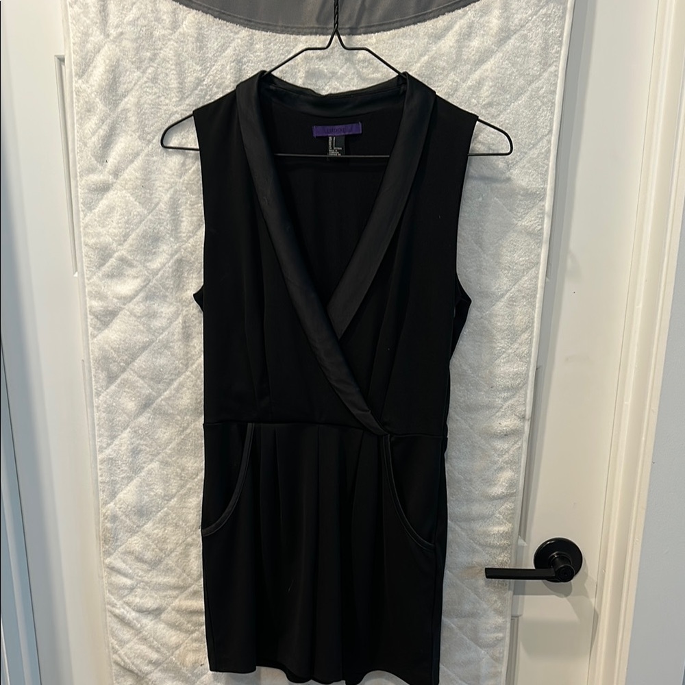 Black Sleeveless Romper with Pockets